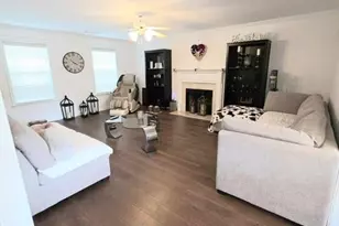 841 Holly Meadow Dr, Buford, GA 30518 - Photo 9