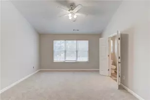964 Tree Creek Blvd, Lawrenceville, GA 30043 - Photo 15