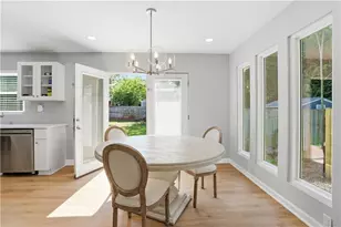 746 Joseph E Lowery Boulevard Southwest, Atlanta, GA 30310 - Photo 9
