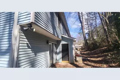 1570 Oakpointe Drive SW, Marietta, GA 30008 - Photo 3