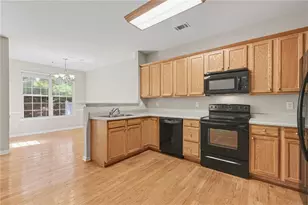 2775 Pierce Brennen Ct, Lawrenceville, GA 30043 - Photo 9