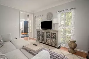 2562 Forest Meadow Ln, Lawrenceville, GA 30043 - Photo 21
