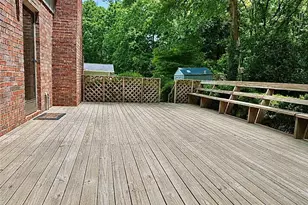 4056 White Oak Ln SW, Lilburn, GA 30047 - Photo 7