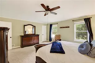 1526 Hickory Dr SW, Lilburn, GA 30047 - Photo 17