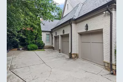 4211 Whitestone Place, Atlanta, GA 30327 - Photo 71
