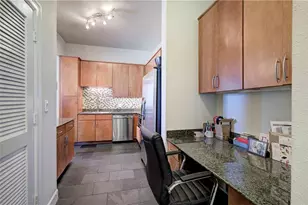 3445 Stratford Rd NE, Atlanta, GA 30326 - Photo 13