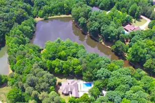 72 Lake Ct, Jefferson, GA 30549 - Photo 1