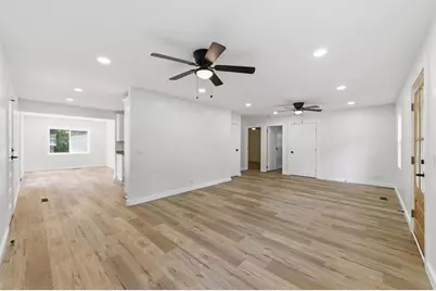 911 Bomar Street, La Fayette, GA 30728 - Photo 9