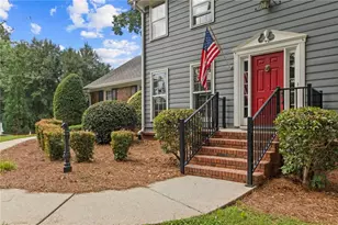 4352 White Oak Dr, Sugar Hill, GA 30518 - Photo 3