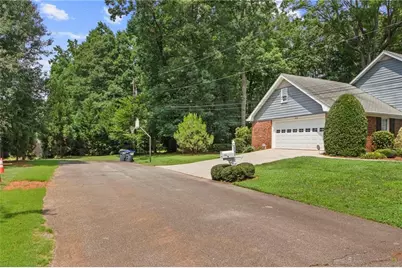 4352 White Oak Drive, Sugar Hill, GA 30518 - Photo 45