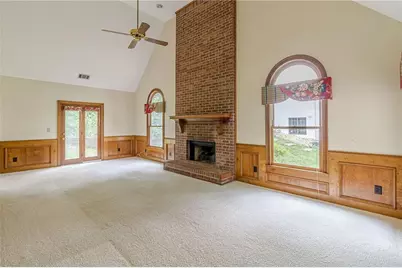 10625 Haynes Forest Drive, Alpharetta, GA 30022 - Photo 19