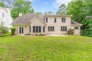 10625 Haynes Forest Dr, Alpharetta, GA 30022 - Photo 47