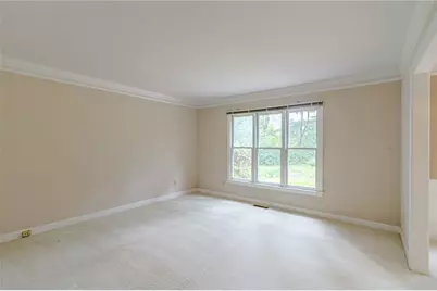 10625 Haynes Forest Drive, Alpharetta, GA 30022 - Photo 21