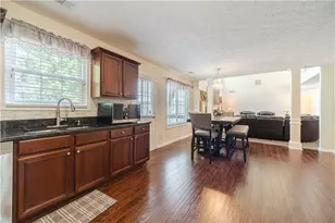 1231 Hogan Ridge Dr, Grayson, GA 30017 - Photo 17