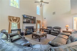 1231 Hogan Ridge Dr, Grayson, GA 30017 - Photo 9