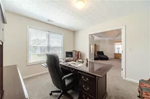 1231 Hogan Ridge Dr, Grayson, GA 30017 - Photo 37
