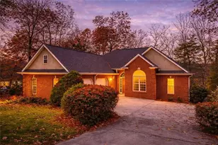 82 Thornwood Ct, Ellijay, GA 30540 - Photo 1