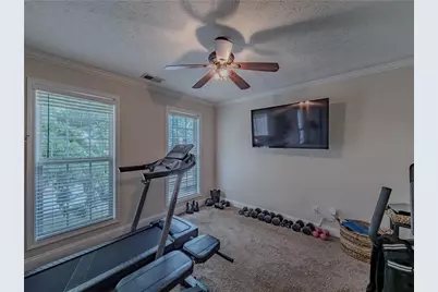 6042 Fairington Farms Lane, Lithonia, GA 30038 - Photo 35