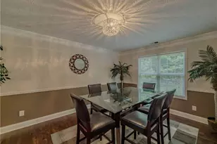6042 Fairington Farms Ln, Lithonia, GA 30038 - Photo 9