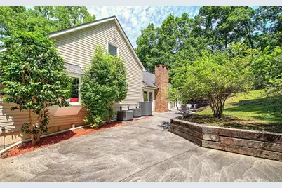 224 Shadowood Drive SE, Calhoun, GA 30701 - Photo 3
