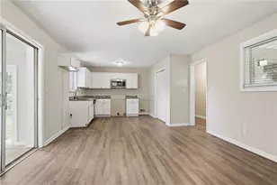 3840 Emerald N Dr, Decatur, GA 30035 - Photo 9