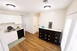 6979 Ling Ln, Austell, GA 30168 - Photo 3
