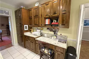 7155 Roswell Rd, Sandy Springs, GA 30328 - Photo 7
