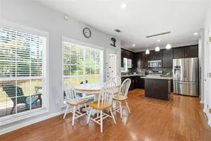 909 Shadow Ridge Cir, Stockbridge, GA 30281 - Photo 11