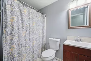 909 Shadow Ridge Cir, Stockbridge, GA 30281 - Photo 25