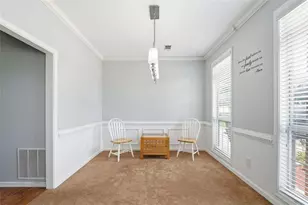 909 Shadow Ridge Cir, Stockbridge, GA 30281 - Photo 5