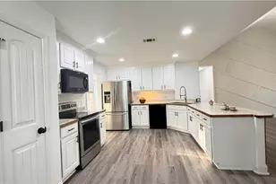 1896 Roxey Ln, Winder, GA 30680 - Photo 7