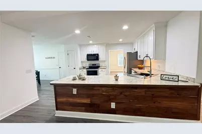 1896 Roxey Lane, Winder, GA 30680 - Photo 3