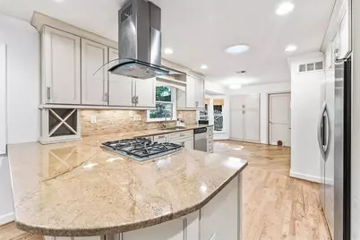 310 Clear Creek Court, Roswell, GA 30076 - Photo 7
