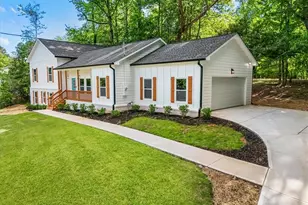 6885 Silver Maple Trail, Fairburn, GA 30213 - Photo 3
