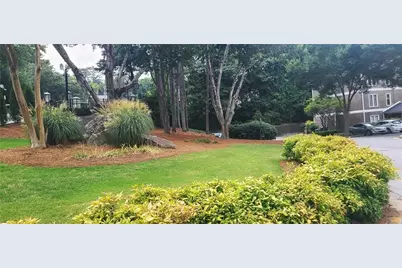 19 Brittany Way NE, Atlanta, GA 30324 - Photo 31