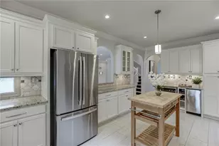 2961 Surrey Ln, Atlanta, GA 30341 - Photo 15