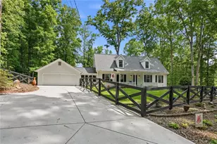 5989 Sandy Creek Rd, Loganville, GA 30052 - Photo 3