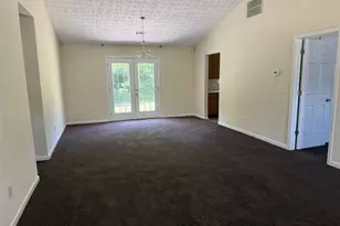 25 Hunters Ridge Dr, Covington, GA 30014 - Photo 3