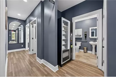 304 E Crossville Road, Roswell, GA 30075 - Photo 25