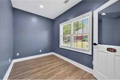 304 E Crossville Road, Roswell, GA 30075 - Photo 21
