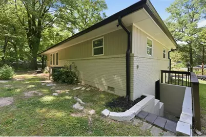 2866 Lancaster Drive, East Point, GA 30344 - Photo 31
