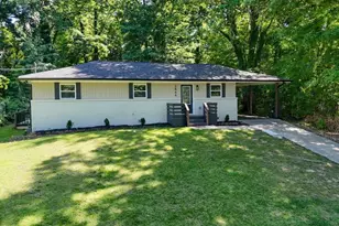 2866 Lancaster Dr, East Point, GA 30344 - Photo 3