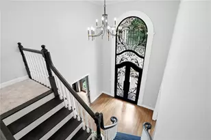 1085 Brooksglen Dr, Roswell, GA 30075 - Photo 7