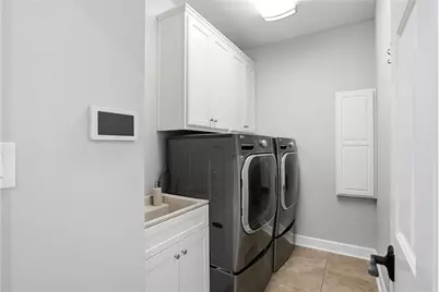 1085 Brooksglen Drive, Roswell, GA 30075 - Photo 19