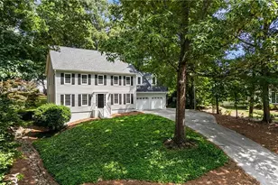 740 Windsor Ct, Alpharetta, GA 30009 - Photo 1