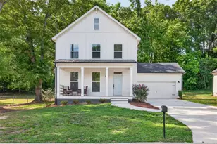 125 E 5th St, Monroe, GA 30655 - Photo 1