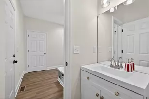 125 E 5th St, Monroe, GA 30655 - Photo 17