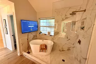 6102 Waterton Dr, Lithonia, GA 30058 - Photo 9