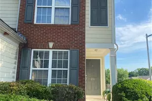 294 Balaban Cir, Woodstock, GA 30188 - Photo 3