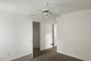 1596 Wembley Dr, Douglasville, GA 30134 - Photo 3